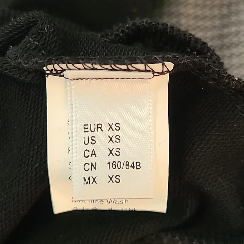 Black Cat sweatshirt xs - Picture 5 of 6